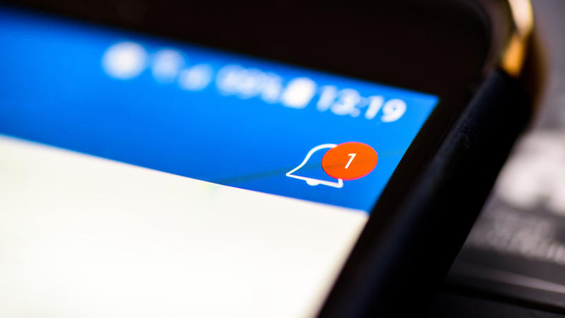 Alert notification on smartphone